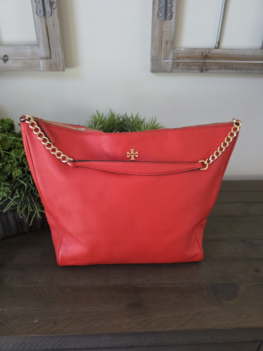 Tory Burch Carter Slouchy Hobo Poppy Red Pebbled Leather Chain Shoulder Bag